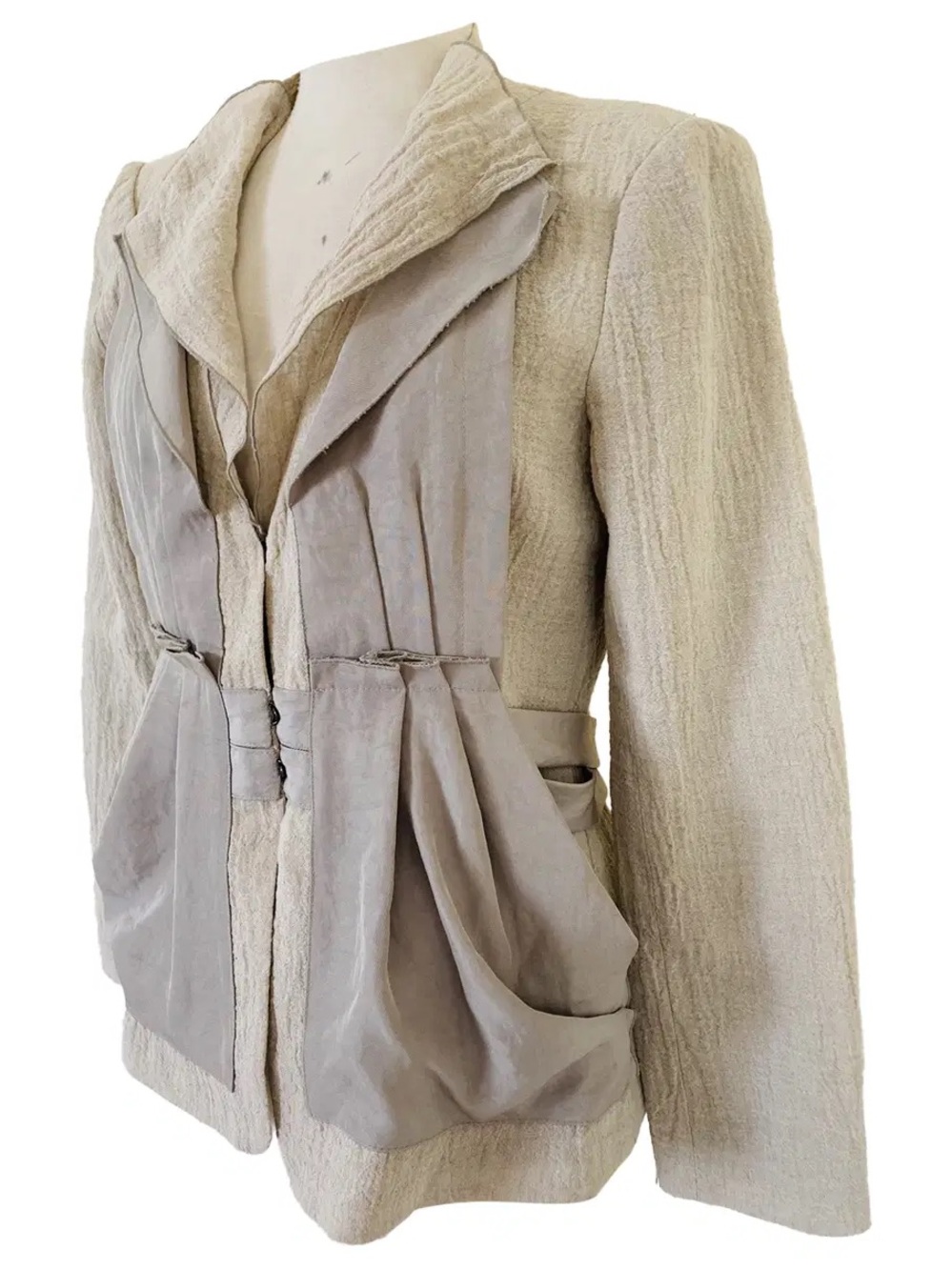 Nanette Lepore
Linen blazer size 10